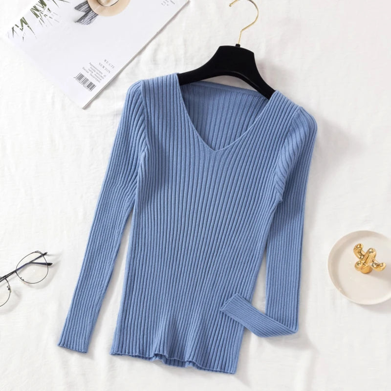 LUNA'S SWEATER | V-NECK